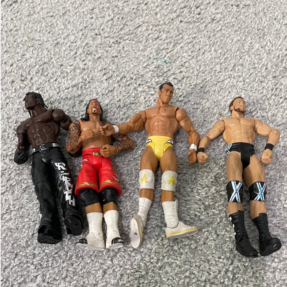WWE Mattel Action Figure Lot R-Truth Rey Mysterio Alberto Del Rio Drew McIntyre